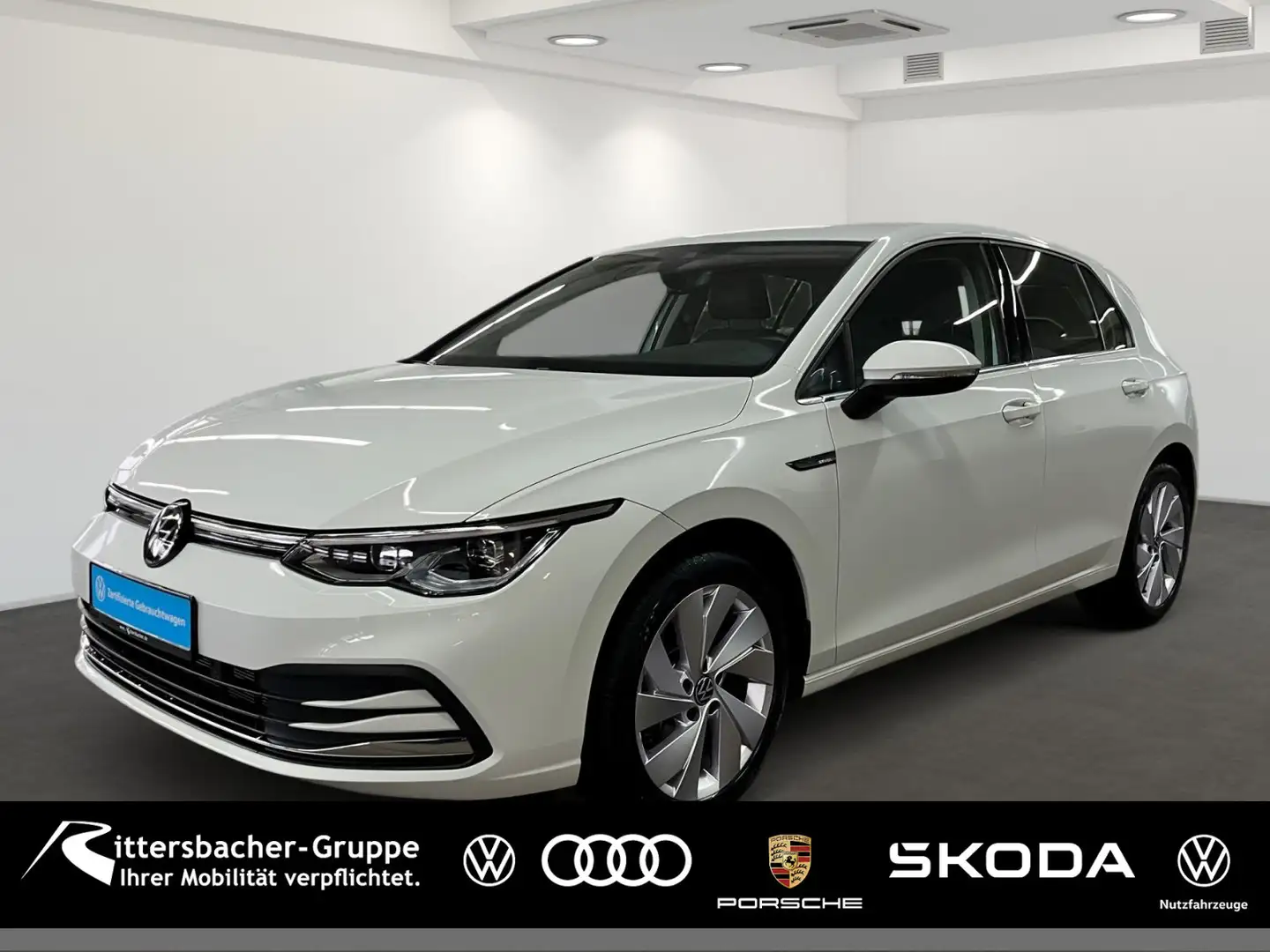 Volkswagen Golf VIII 2.0 TSI Style DSG LED-Plus Navi Weiß - 1