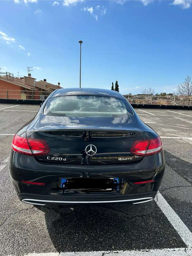 Mercedes-Benz C 220 Coupe d Premium 4matic auto - 2