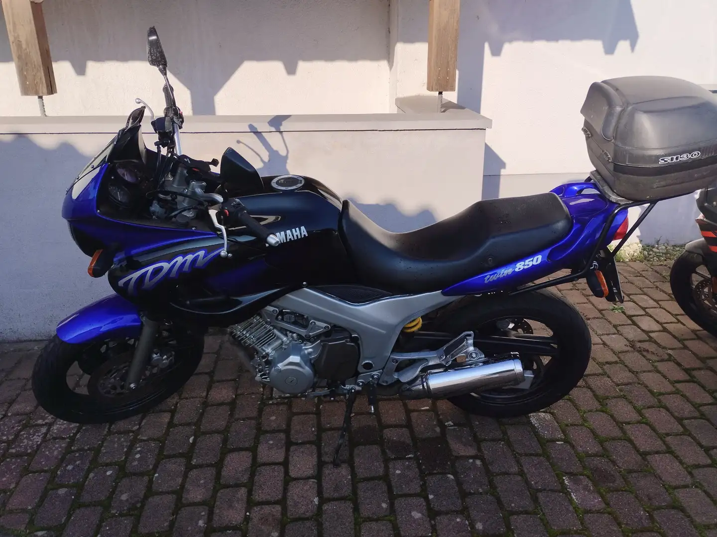 Yamaha TDM 850 4tx Blauw - 1