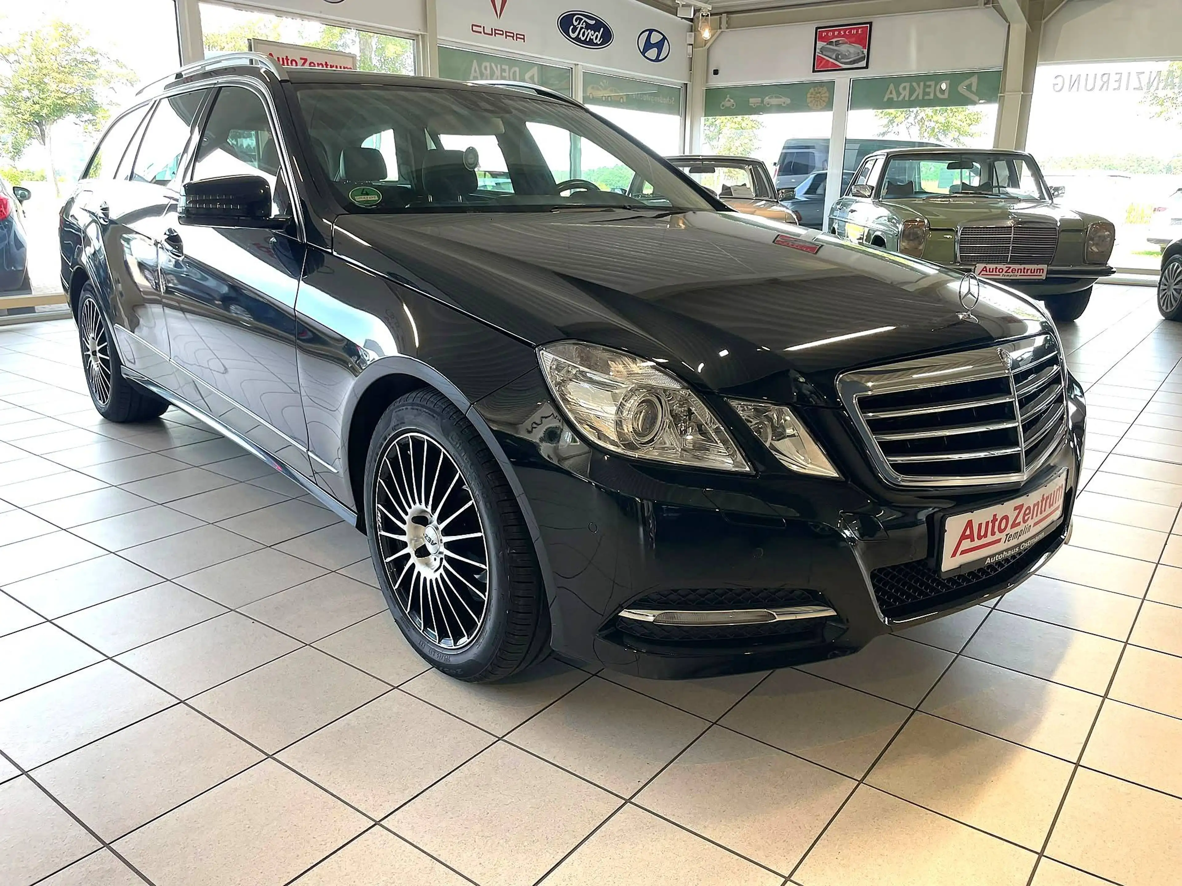 Mercedes-Benz E 250 E 250 CDI BlueEfficiency (212.203) — photo 7