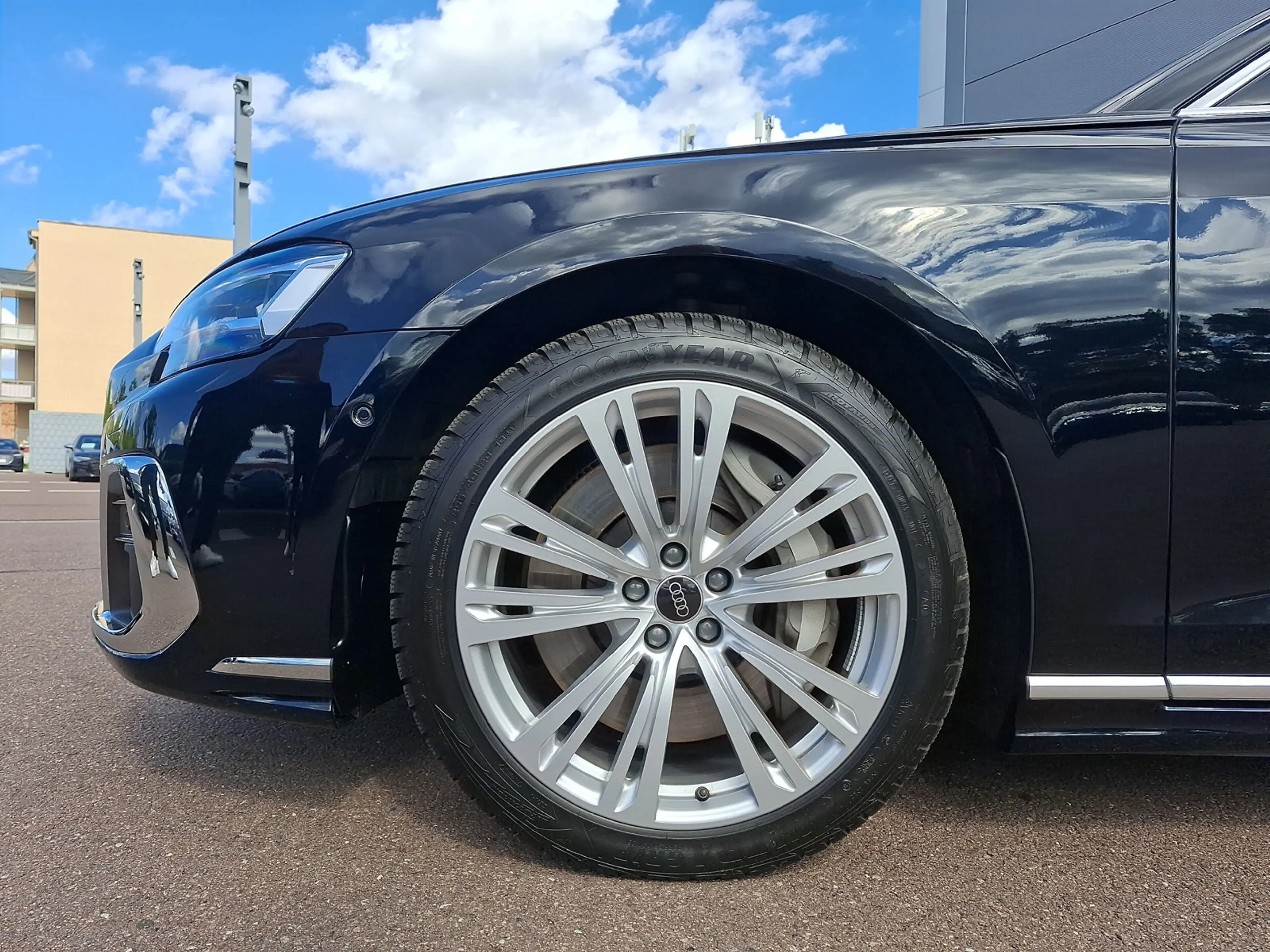 Audi A8 60 TFSIe qu UPE146 PANO HuD SITZLUFT MASSAGE — photo 7