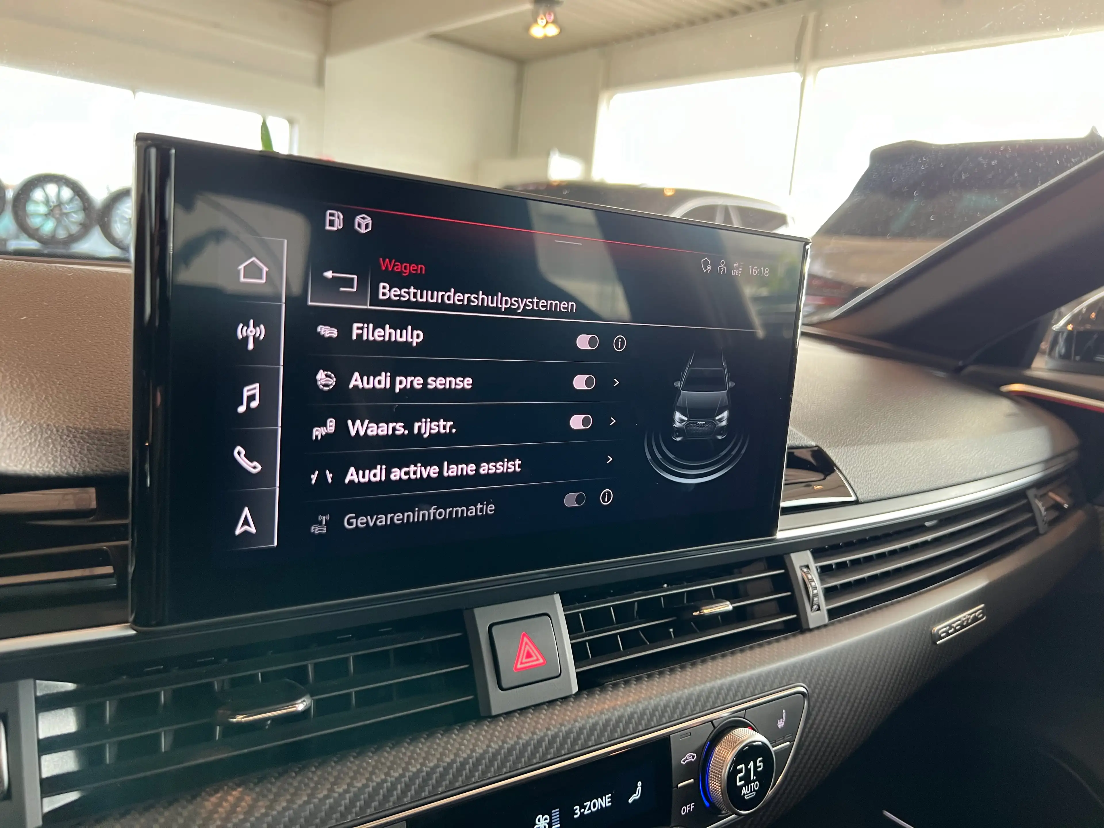 Audi RS4 Avant Mega FULL - Pano - RS design Red - Matrix — photo 14
