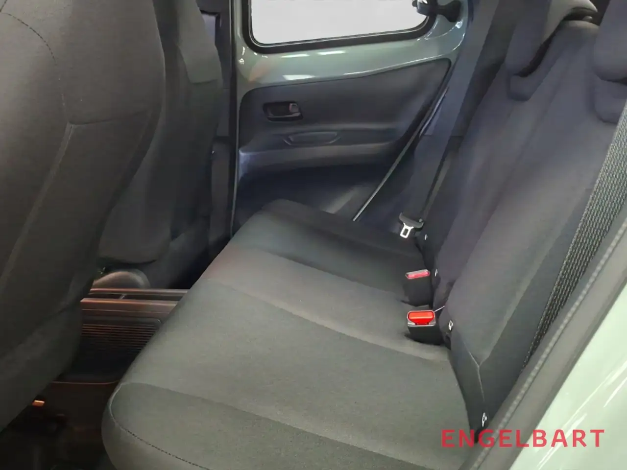 Toyota Aygo X 1.5 Hybrid Teamplayer Sitzheizung MJ2026 12