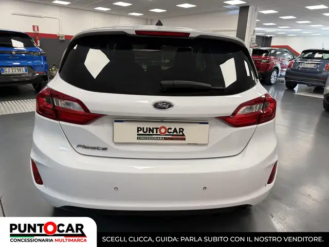 Ford Fiesta view 5
