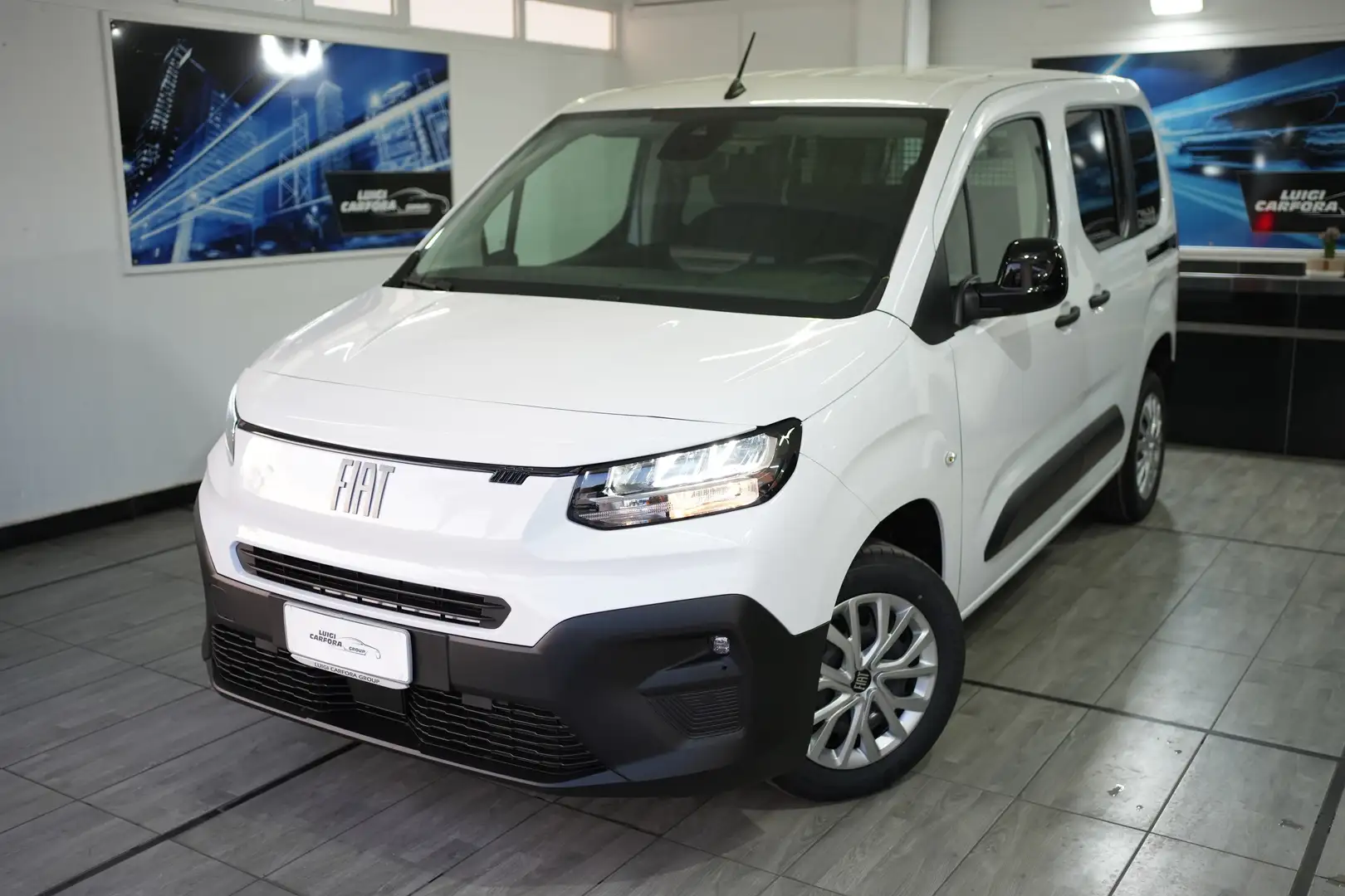 Fiat Doblo 1.5 BlueHdi 130CV Combi N1 Alb - 1