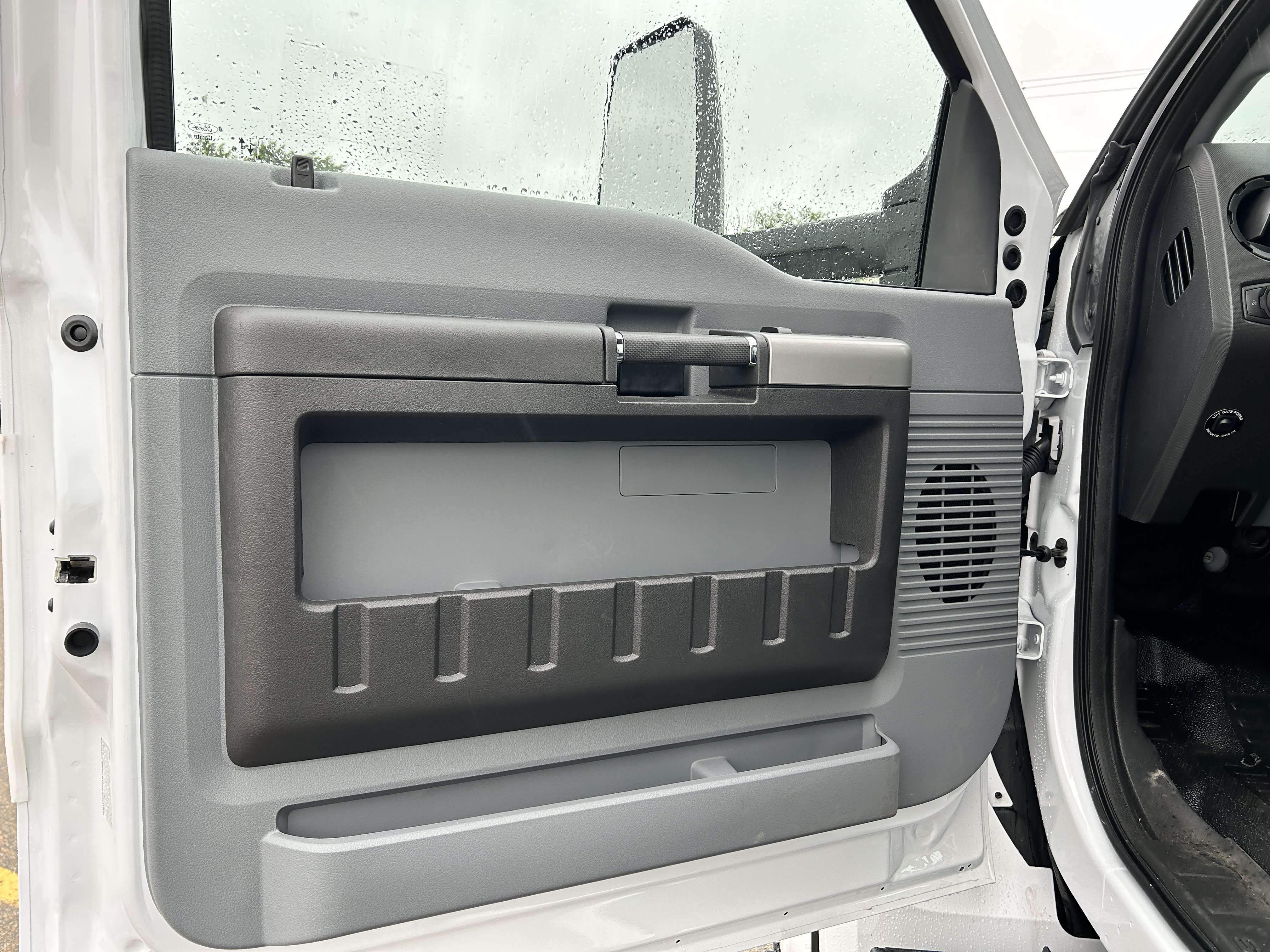 2027 Ford F-750