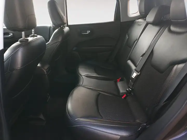 Jeep Compass 2019, foto 12