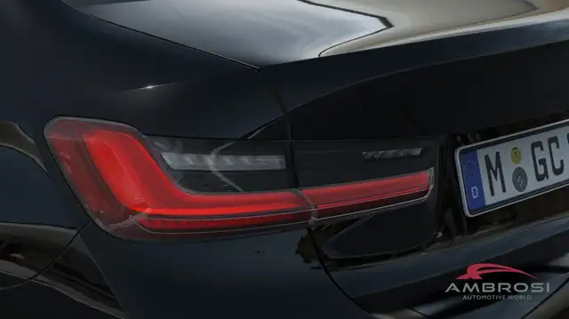 BMW 3 Series view 7