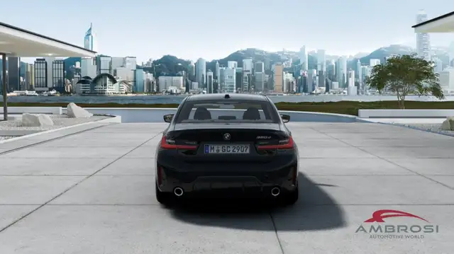 BMW 3 Series view 4
