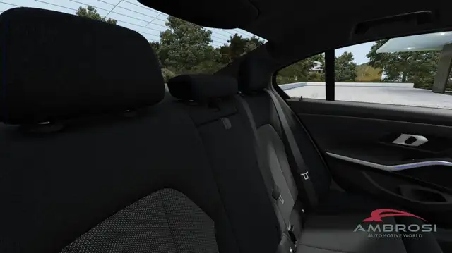 BMW 3 Series view 12