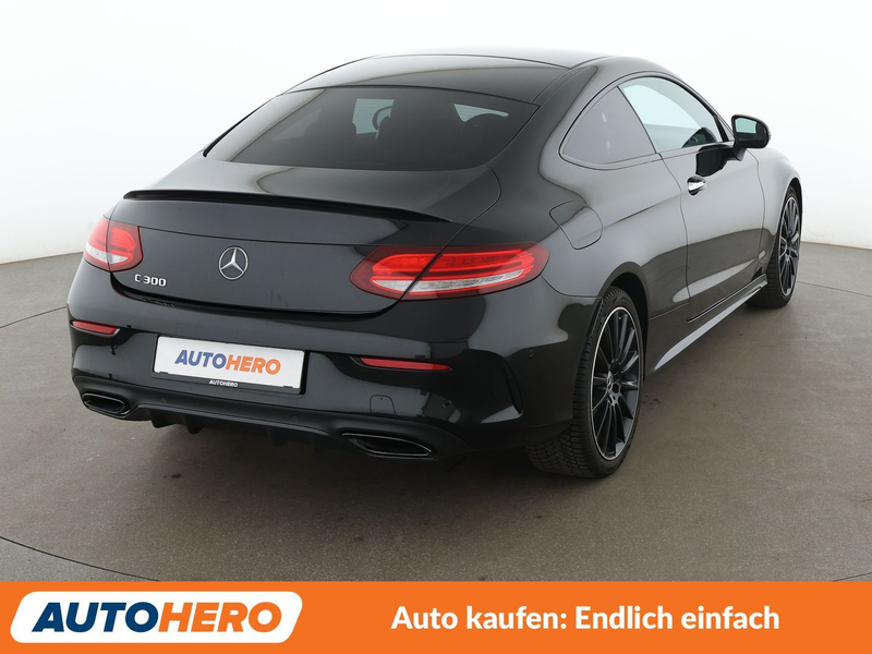 Mercedes-Benz C 300 C 300 AMG Line Aut.*NAVI*HEAD-UP*LED*TEMPO*CAM*PDC — photo 6