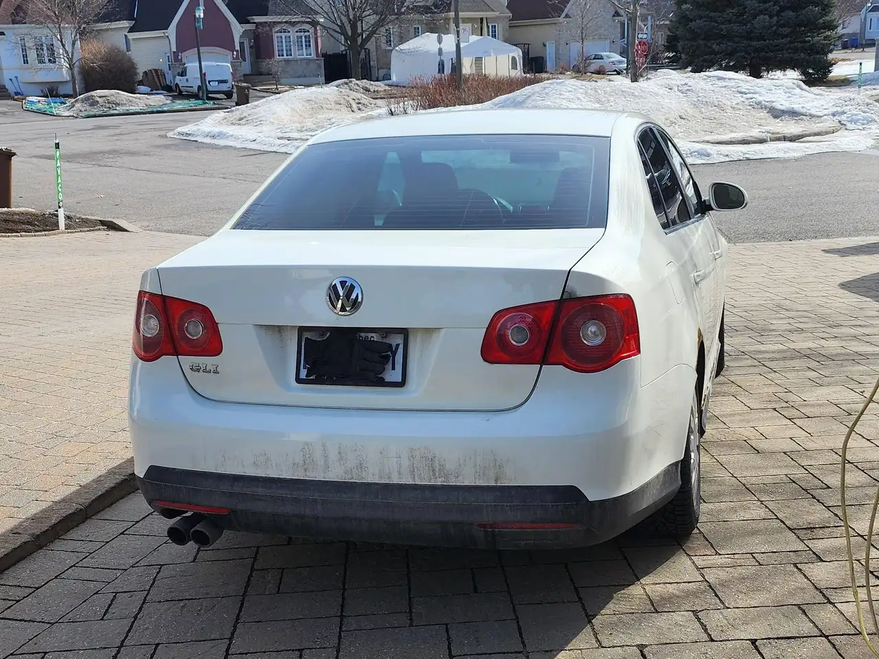 Volkswagen Jetta снимка Volkswagen Jetta