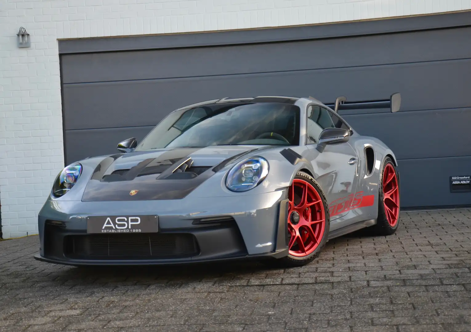 Porsche 992 4.0 GT3 RS "Weissach" / Belgian Car / 1 Owner / Gris - 1