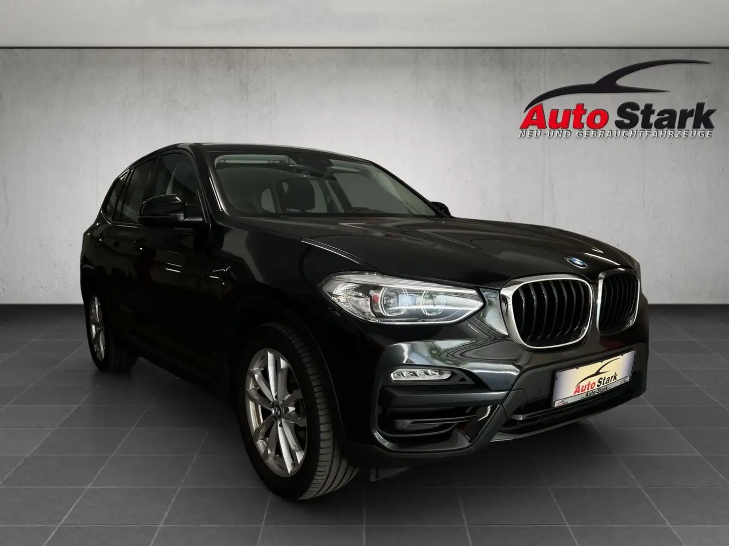 BMW X3 xDrive 20 d°LED Licht°PDC°Navi°Klima°Temp°USB°BT° Noir - 2