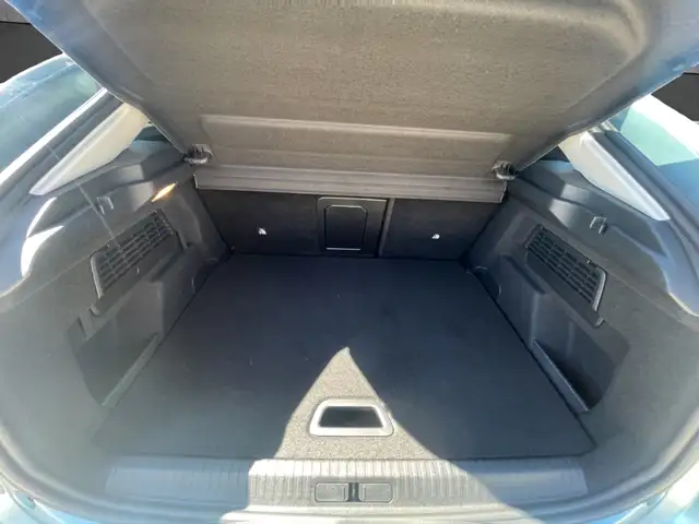 Citroen C4 view 7