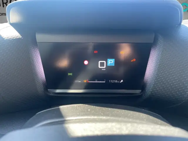 Citroen C4 view 15