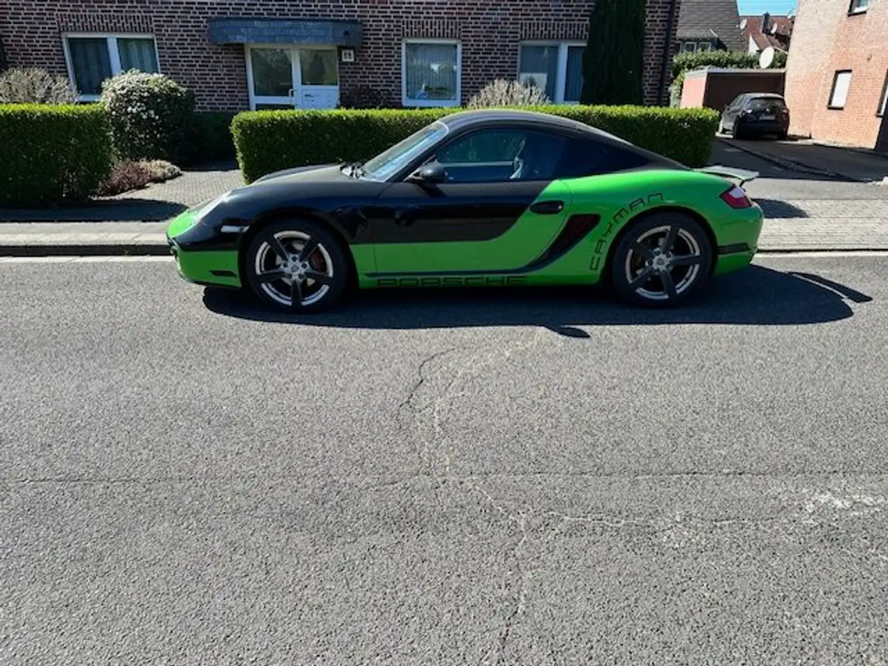 Porsche Cayman