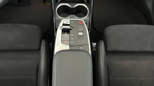 BMW iX2 xDrive30 Ansicht 11