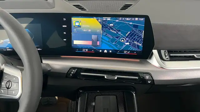 BMW iX2 xDrive30 Ansicht 12