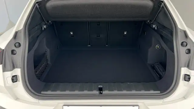 BMW iX2 xDrive30 Ansicht 8