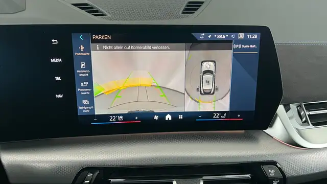 BMW iX2 xDrive30 Ansicht 21