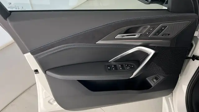 BMW iX2 xDrive30 Ansicht 16