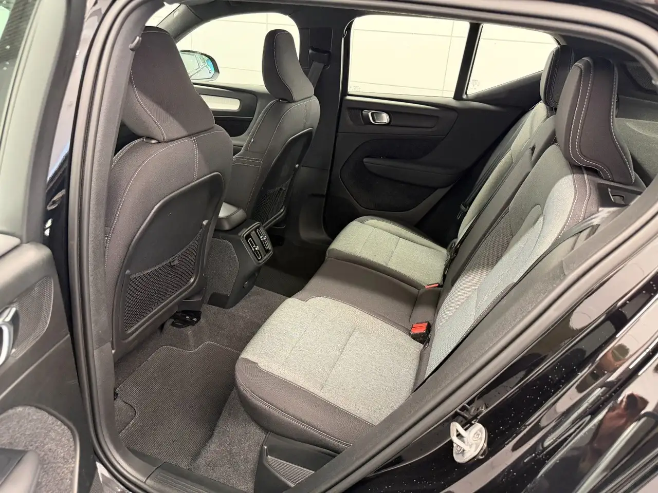 Volvo XC40 Plus Dark 2.0 Geartronic/Assist Pilot/360°, миниатюра 16