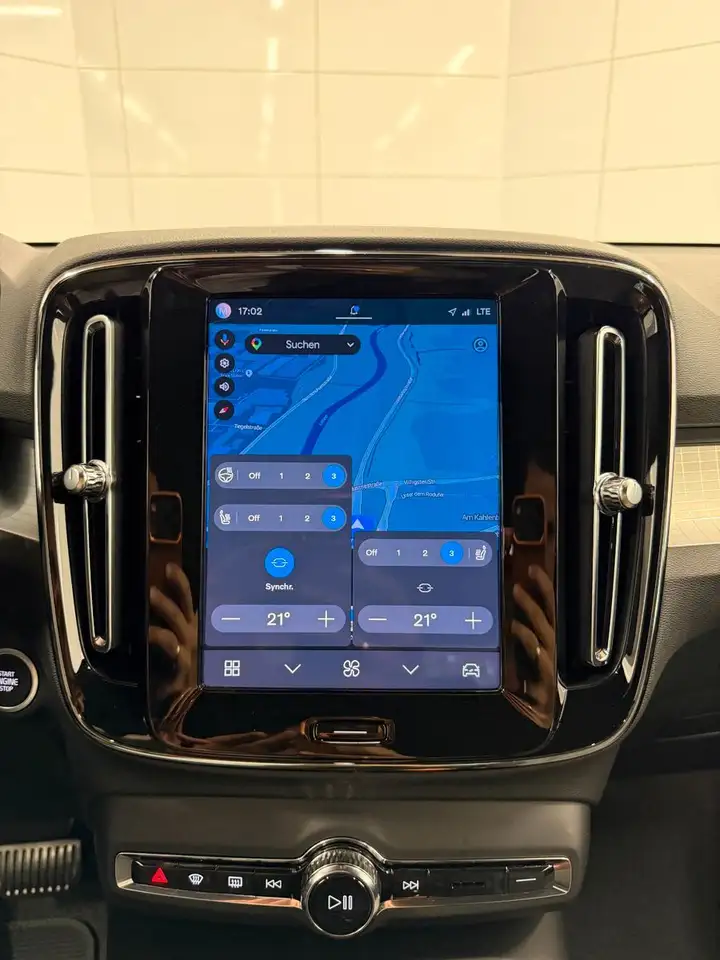 Volvo XC40 Plus Dark 2.0 Geartronic/Assist Pilot/360°, миниатюра 28
