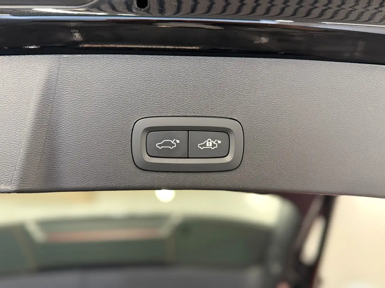 Volvo XC40 Plus Dark 2.0 Geartronic/Assist Pilot/360°, миниатюра 26
