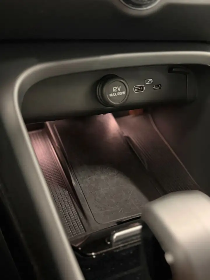 Volvo XC40 Plus Dark 2.0 Geartronic/Assist Pilot/360°, миниатюра 27