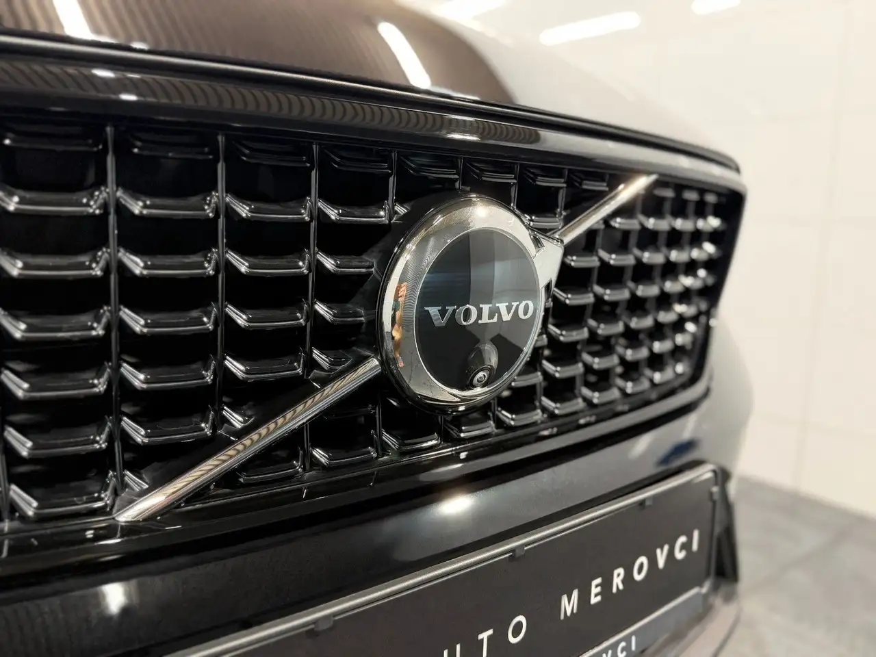 Volvo XC40 Plus Dark 2.0 Geartronic/Assist Pilot/360°, миниатюра 9