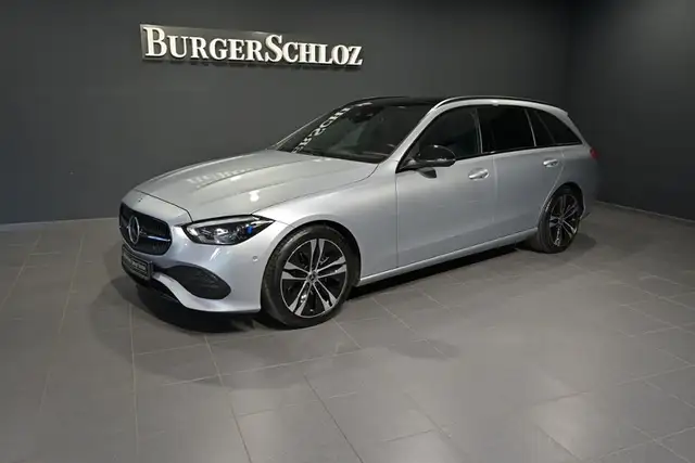 Mercedes-Benz C 200 d T AVANTGARDE/DIGITAL LIGHT/PANO/DISTRO