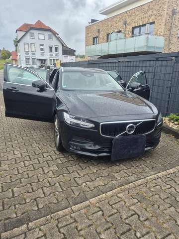 Imagine Volvo V90 D4 Geartronic Momentum
