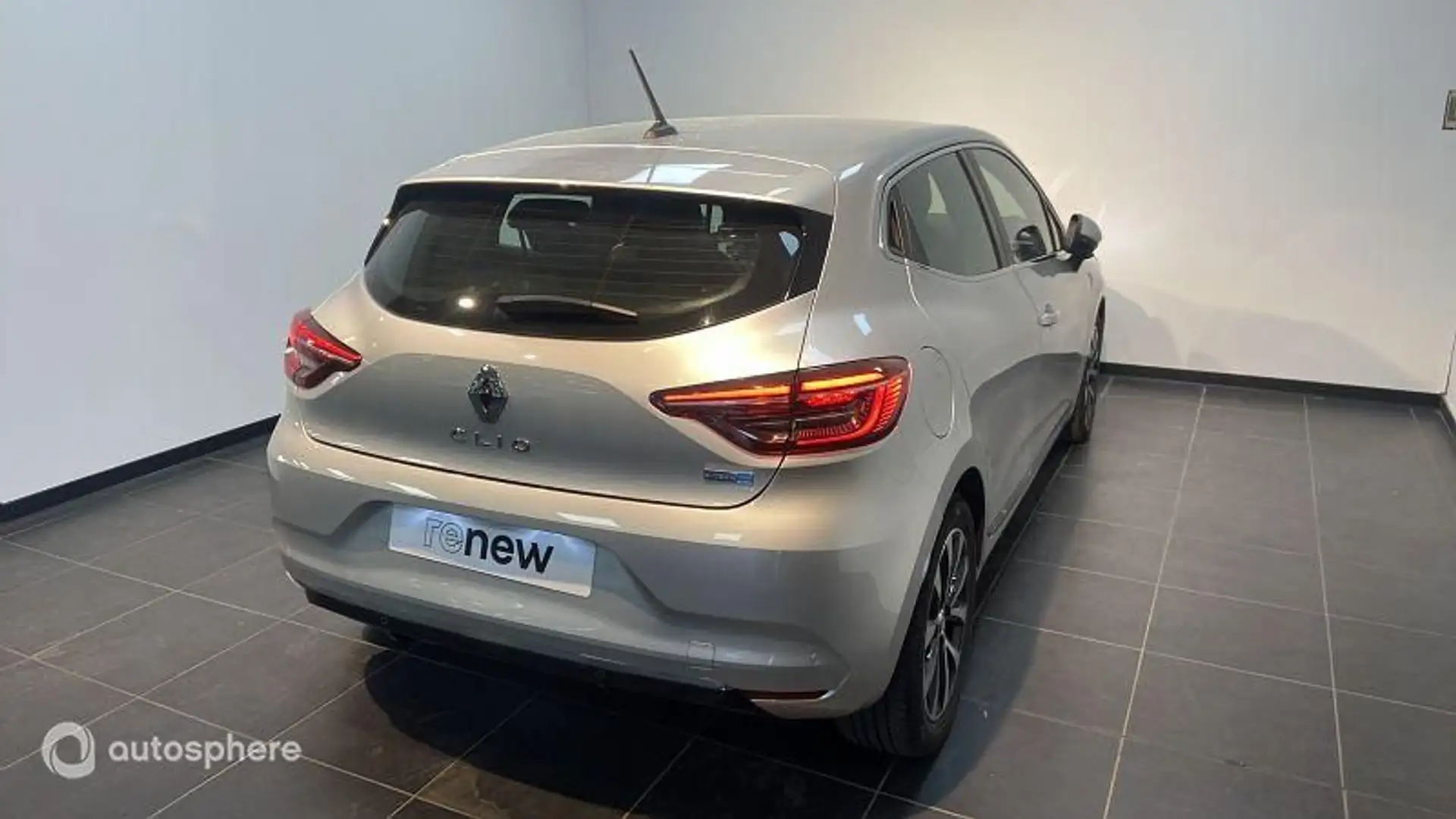 Renault Clio 1.6 E-Tech hybride 140ch Intens -21N - 2