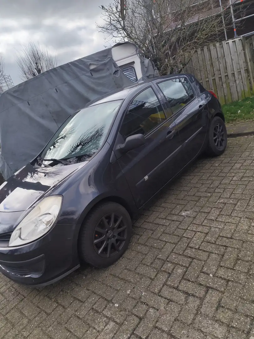 Renault Clio 1.4 - 2