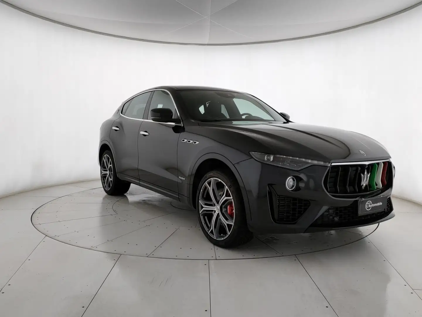 Maserati Alfieri Levante 3.0 V6 Gransport 350cv auto Noir - 1