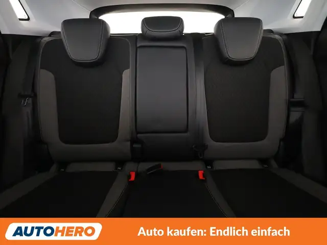 Opel Grandland X view 15