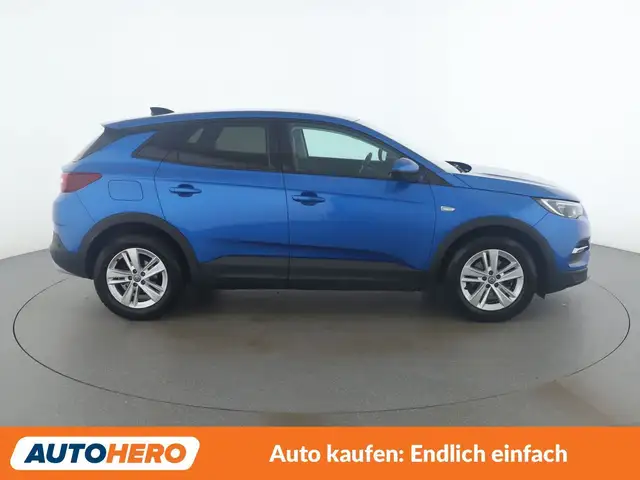 Opel Grandland X view 7
