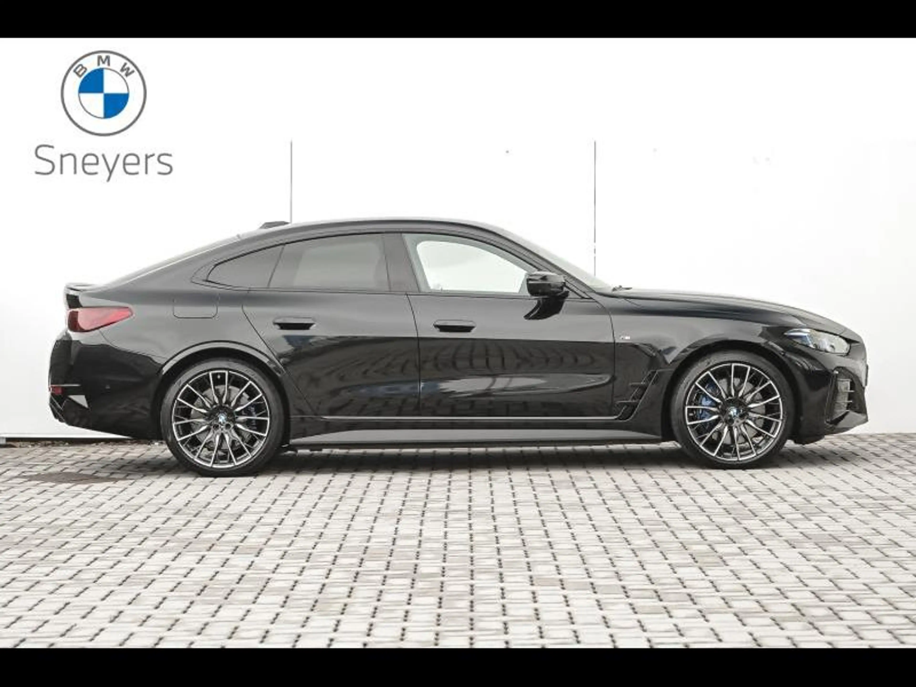 BMW i4 M60 Gran Coupé — photo 3