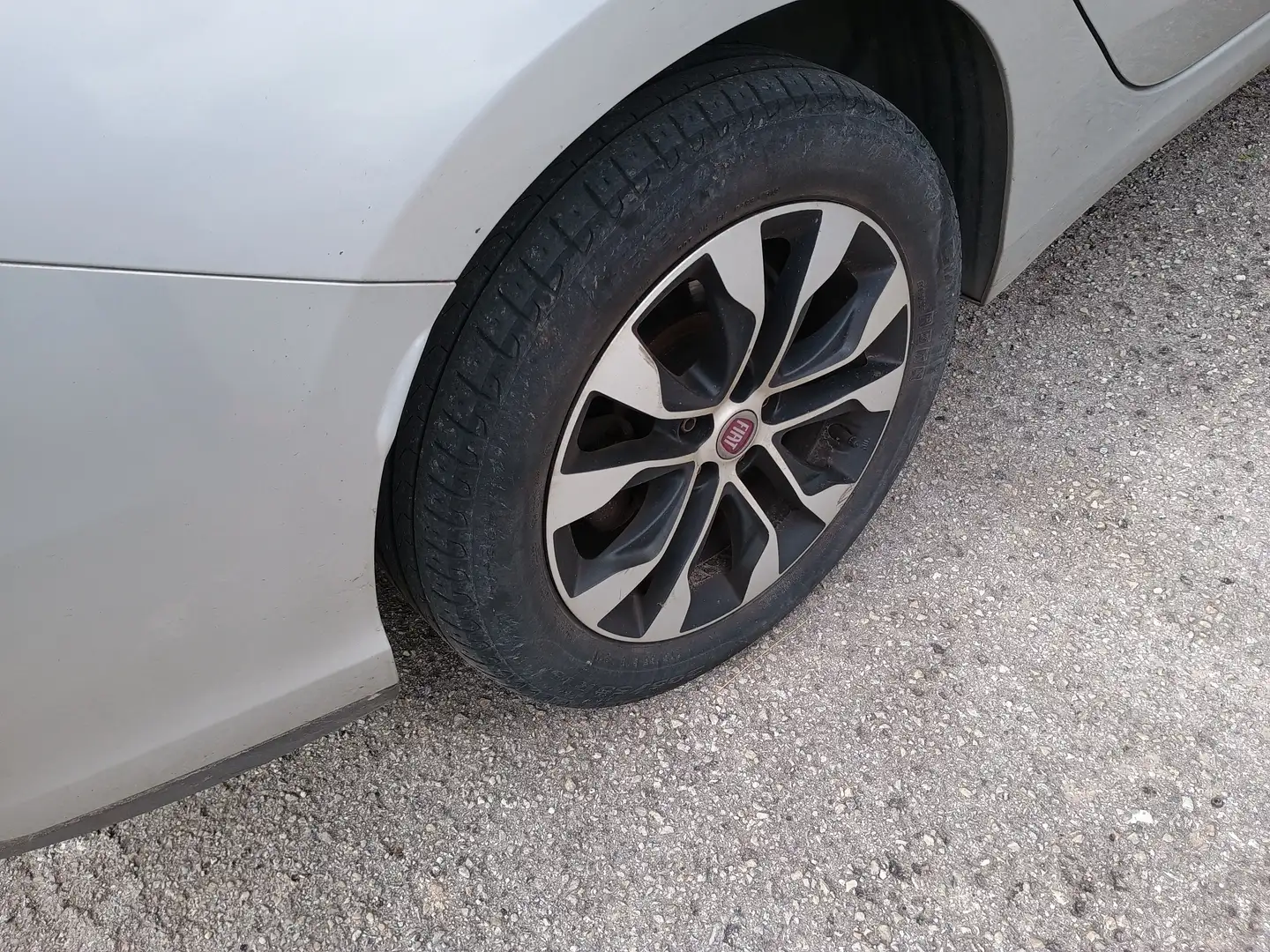 Fiat Tipo Tipo 4p 1.6 mjt Opening edition 120cv Argento - 1