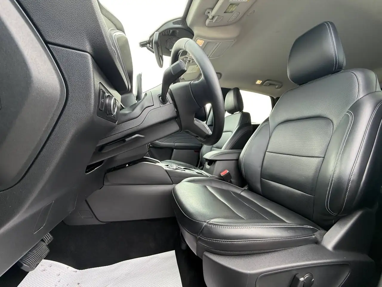 Ford Escape снимка Ford Escape