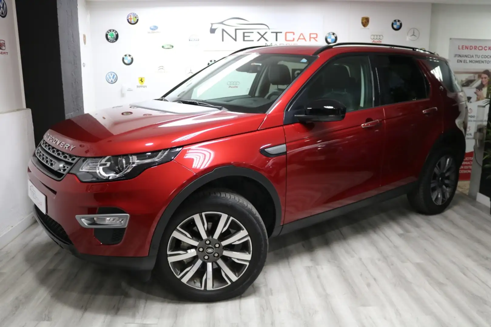 Land Rover Discovery Sport 2.0TD4 HSE 4x4 Aut. 180 Rouge - 1