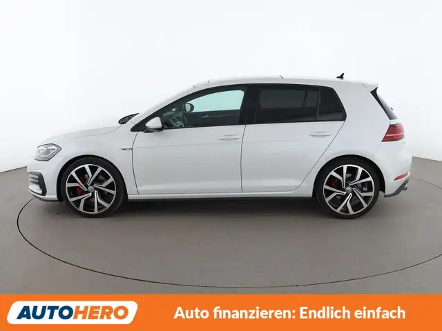 Volkswagen Golf view 3