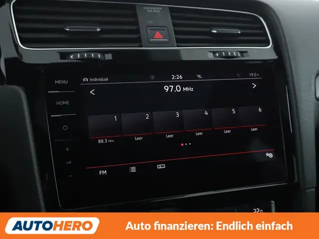 Volkswagen Golf view 21