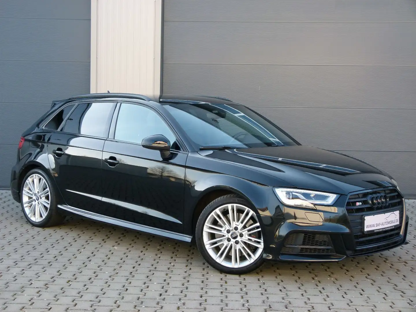 Audi S3 Sport. quattro Virtual LED Navi PDC Keyless Schwarz - 2