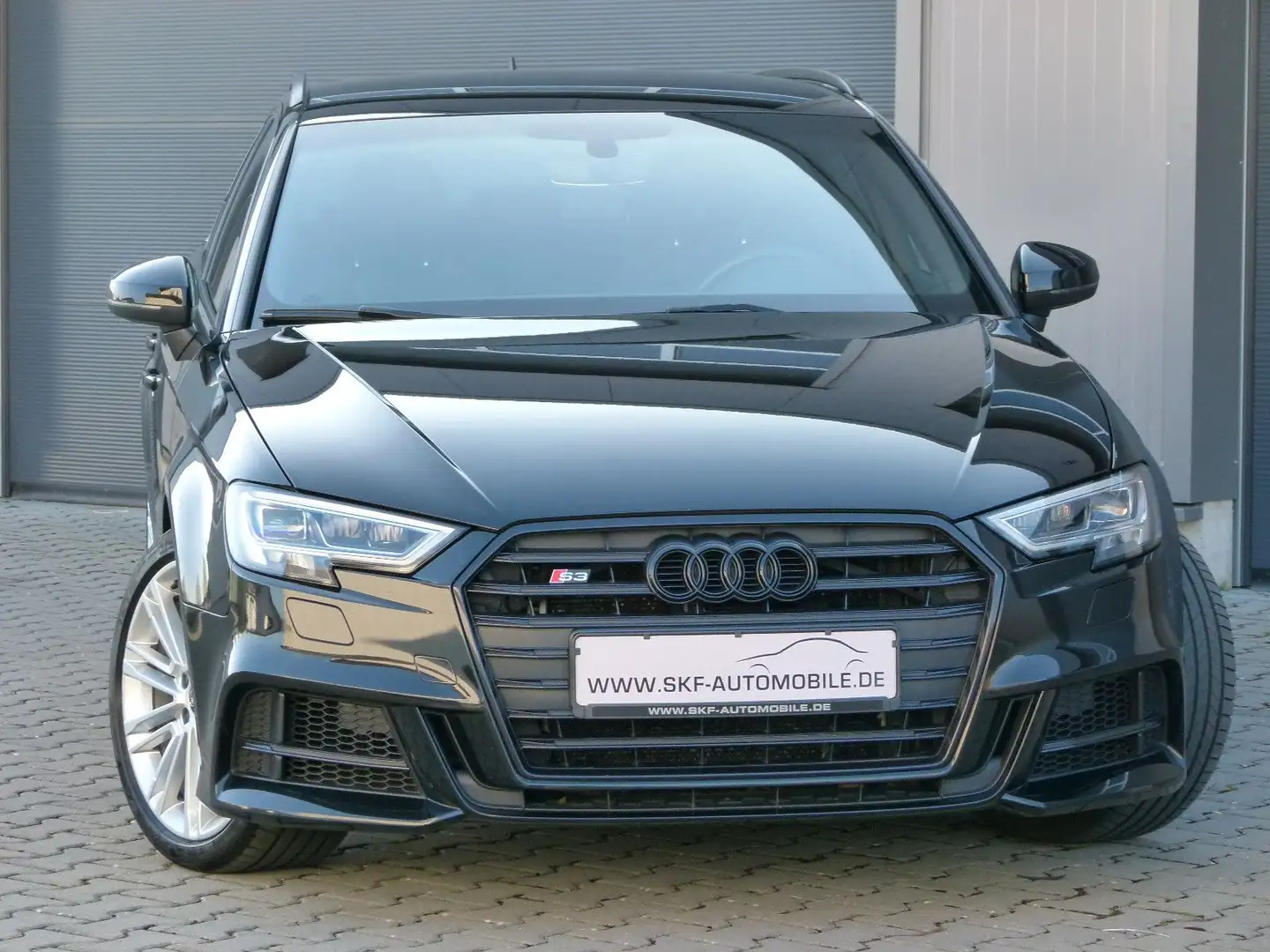Audi S3 Sport. quattro Virtual LED Navi PDC Keyless Schwarz - 1
