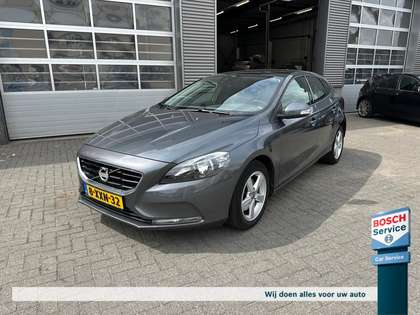 Volvo V40 1.6 T3 150PK Kinetic,trekhaak, 100% onderhouden, n