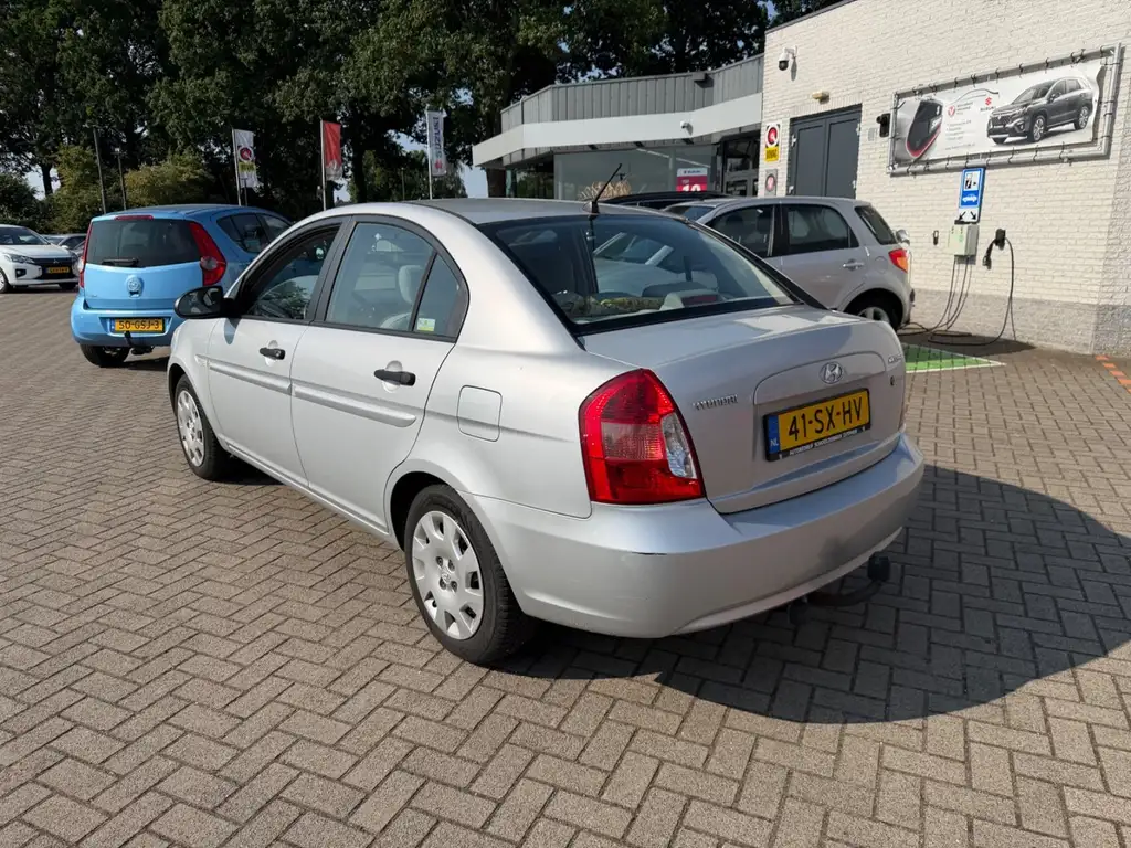 Hyundai ACCENT 2006 из Европы — купить под ключ