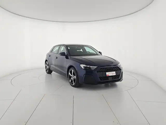Audi A1 view 6