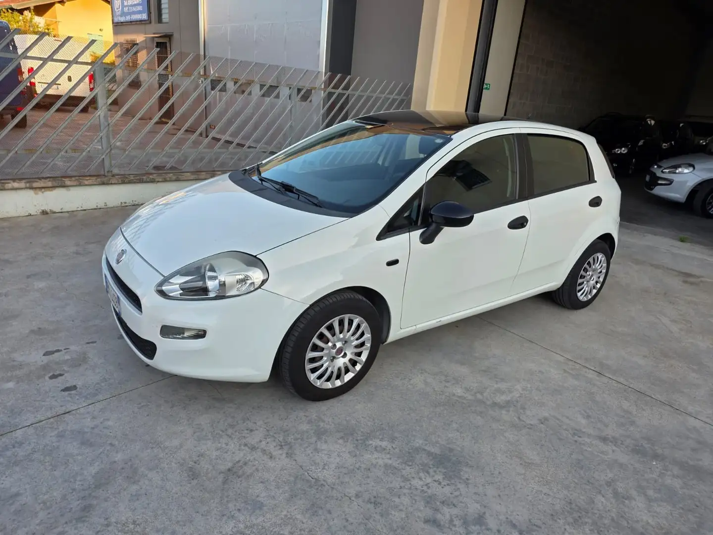 Fiat Grande Punto 1.4 Actual easypower Gpl 77cv 5p - 1